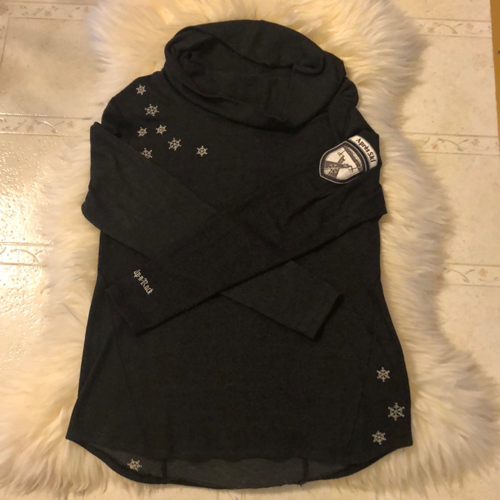 EUC Women’s Alp N Rock cowl neck top